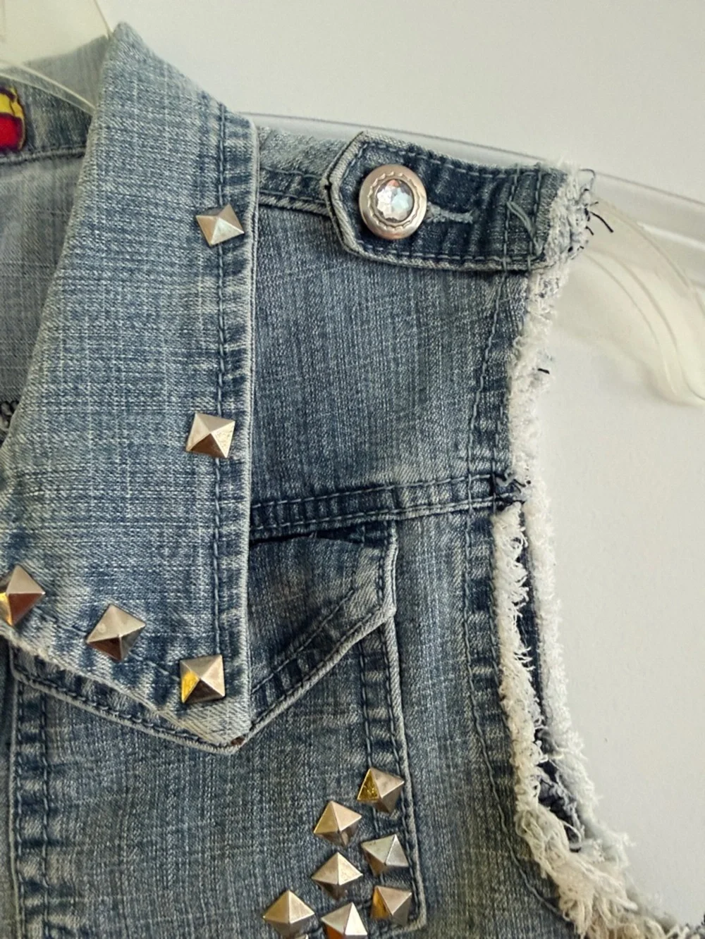 Y2K Star Aesthetic Studded Denim Vest Light Wash Distressed Girls Size 14